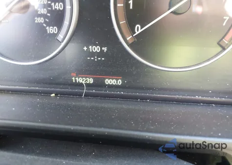 2014 BMW 528I z USA, uszkodzony, nr VIN WBA5A5C54ED501512